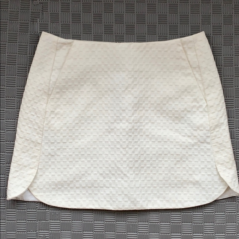 TopShop white pocket mini skirt sz 4-never worn